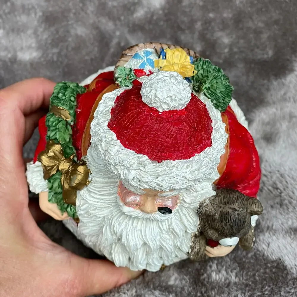Pier 1 Santa Claus Figure Resin(?) Round Retired Christmas Collectible 6